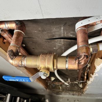 Michlig Property Services - New main water shut off plumbed in garage for home - Handyman Near Me - Henderson, Nevada Michlig Property Services - New main water shut off plumbed in garage for home - Handyman Near Me - Henderson, Nevada