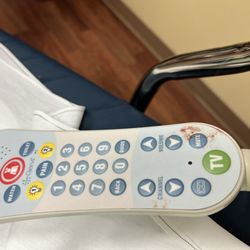 Methodist West Hospital - Not my blood on the call button in the exam room
