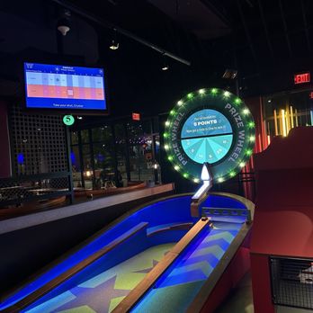 Puttshack - Nashville - Mini Golf Near Me - Nashville, Tennessee