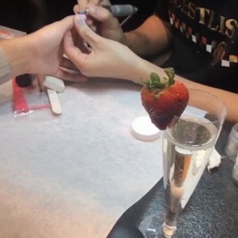 Kouture Nail Bar - Nail Salons Near Me - Charlotte, North Carolina