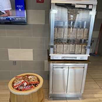 Yankee Stadium - Complimentary Popcorn and Peanuts - Stadiums & Arenas Near Me - Bronx, New York Yankee Stadium - Complimentary Popcorn and Peanuts - Stadiums & Arenas Near Me - Bronx, New York