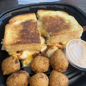 Fish City Grill - Lobster & Shrimp Grilled Cheese - Seafood Near Me - Richardson, Texas Fish City Grill - Lobster & Shrimp Grilled Cheese - Seafood Near Me - Richardson, Texas