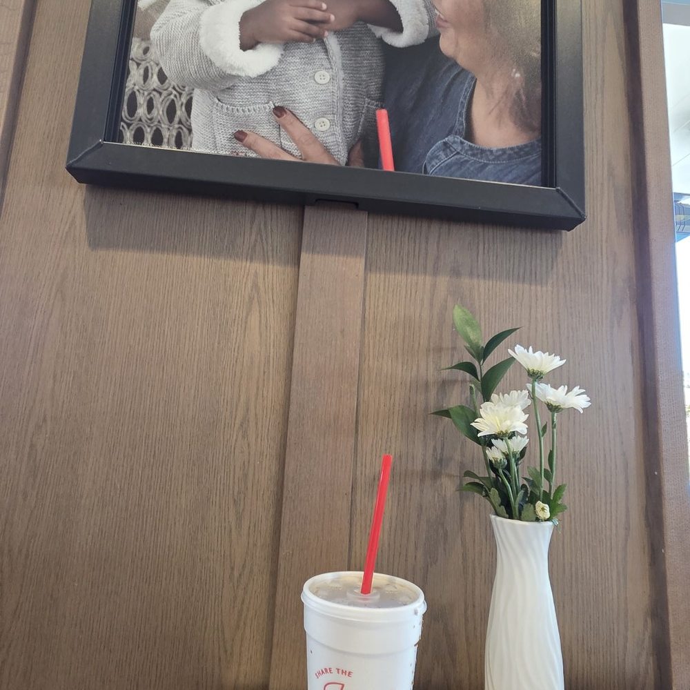 Chick-fil-A - Shirt break from the road for lunch. - Fast Food Near Me - Wilson, North Carolina Chick-fil-A - Shirt break from the road for lunch. - Fast Food Near Me - Wilson, North Carolina