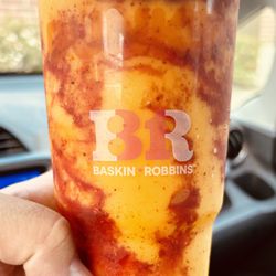 Baskin-Robbins - Warm Mangonada.