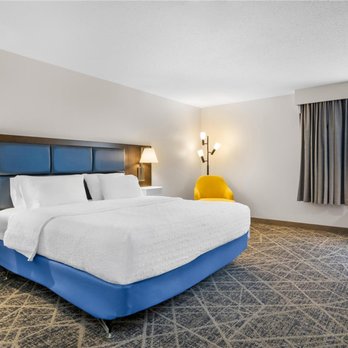 Hampton Inn Portage - Guest room - Hotels Near Me - Portage, Indiana Hampton Inn Portage - Guest room - Hotels Near Me - Portage, Indiana