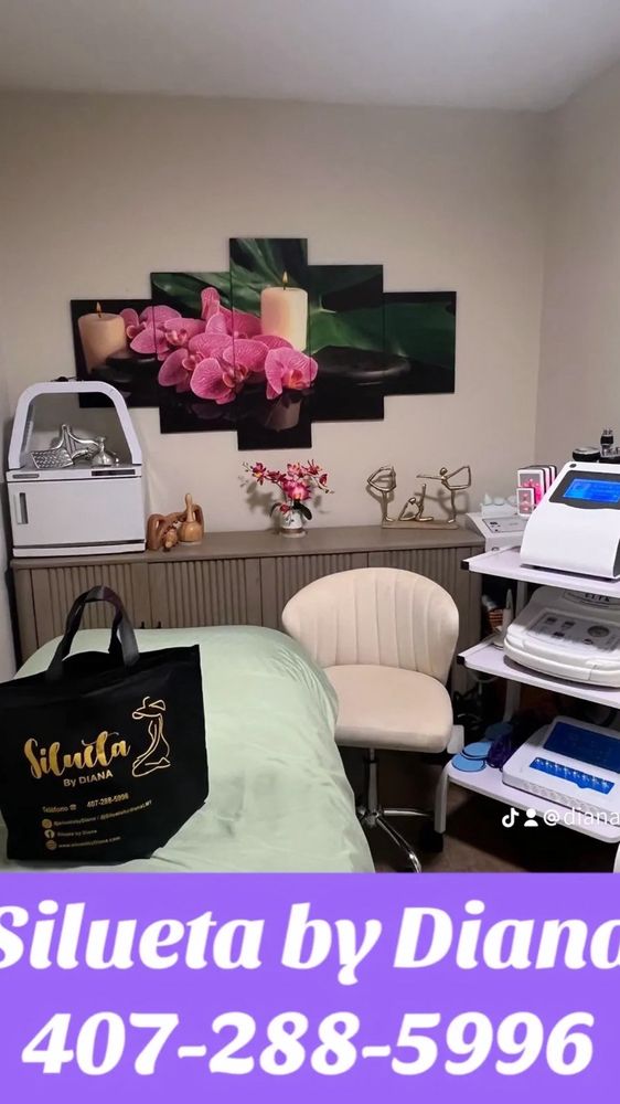 Waxing By Becky Logo