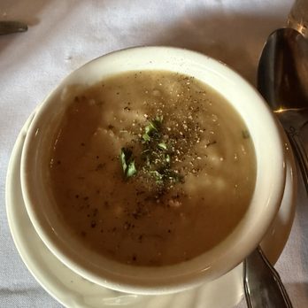 The Sow's Ear - Seafood chowder - Cafes Near Me - Cambria, California