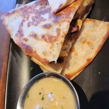 Outback Steakhouse - Chicken quesadilla - Steakhouses Near Me - Las Vegas, Nevada Outback Steakhouse - Chicken quesadilla - Steakhouses Near Me - Las Vegas, Nevada