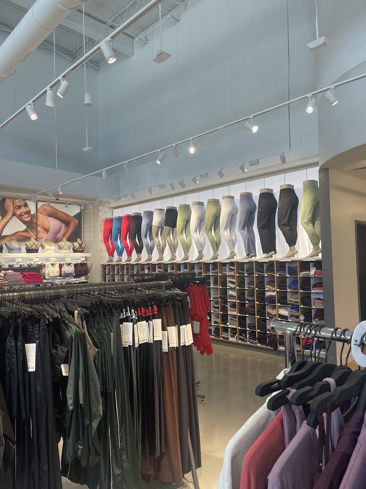 Lululemon Athletica Logo