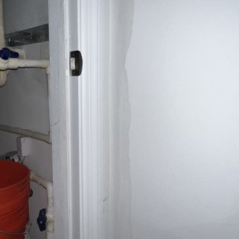 Oceanside Lantana by Olympus Property Management - Water leak from the ceiling - Apartments Near Me - Lantana, Florida Oceanside Lantana by Olympus Property Management - Water leak from the ceiling - Apartments Near Me - Lantana, Florida