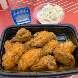 KFC - 12 Kentucky Fried Wings (Buffalo)