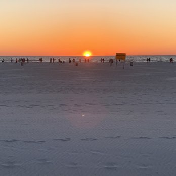 Crabby's Beachside Pavilion - View from the patio - Seafood Near Me - Clearwater Beach, Florida Crabby's Beachside Pavilion - View from the patio - Seafood Near Me - Clearwater Beach, Florida