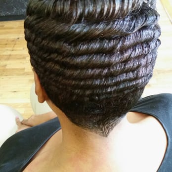 Eimaj Salon - Hair Salons Near Me - Chicago, Illinois