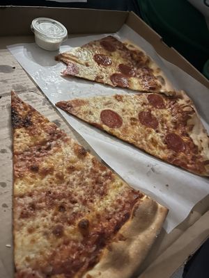 DeMos Pizzeria & Deli by null