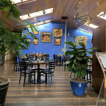 Fattoria E Mare - Interior - Italian Near Me - Half Moon Bay, California