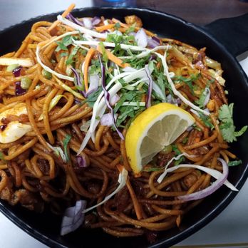 Momo Heaven - Chicken Lo Mein - Himalayan/Nepalese Near Me - Carlisle, Pennsylvania Momo Heaven - Chicken Lo Mein - Himalayan/Nepalese Near Me - Carlisle, Pennsylvania