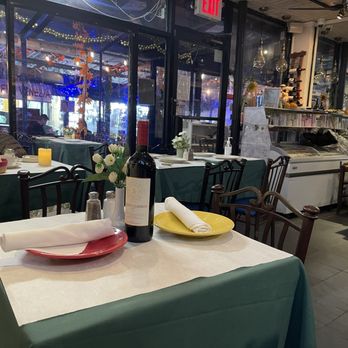 Caffe De La Venezia - Italian Near Me - New York, New York