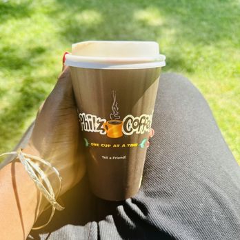 Philz Coffee - How To Be Darling: Do a Philz Iced Mint Mojito - Coffee & Tea Near Me - Calabasas, California Philz Coffee - How To Be Darling: Do a Philz Iced Mint Mojito - Coffee & Tea Near Me - Calabasas, California