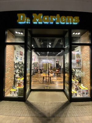 Dr. Martens Fashion Valley by null