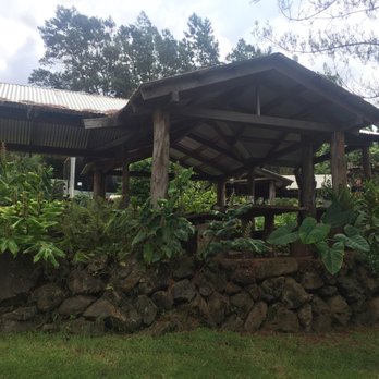 O'o Farms - The dining area - Food Tours Near Me - Kula, Hawaii O'o Farms - The dining area - Food Tours Near Me - Kula, Hawaii
