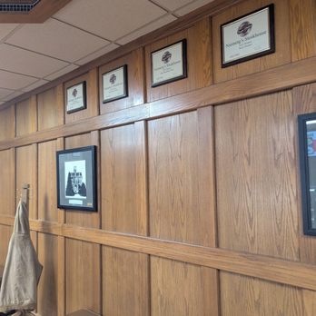 Niemerg's Steakhouse - Steakhouses Near Me - Effingham, Illinois