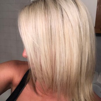 Renata Salons - Thank you Aaron! A fresh start and beautiful color for the win! - Hair Salons Near Me - Grapevine, Texas