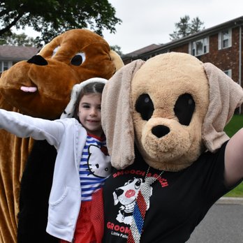 Smooch A Pooch Salon 2025