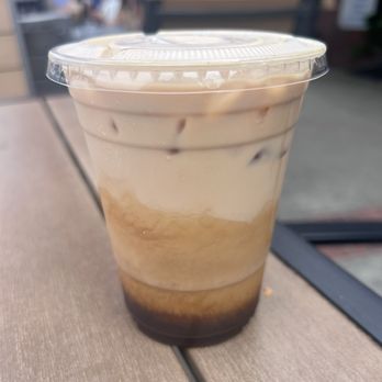 Girard Gourmet - Iced vanilla latte - Bakeries Near Me - La Jolla, California