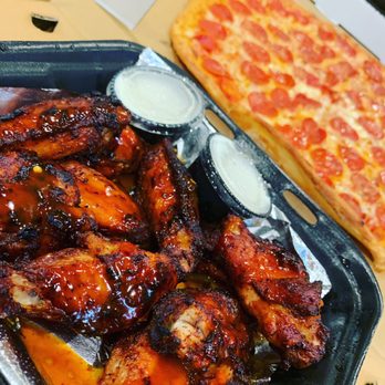 Milan's Pizzeria - These wings were the best take out wings I have ever ordered. Legitimately! - Pizza Near Me - Panorama City, California