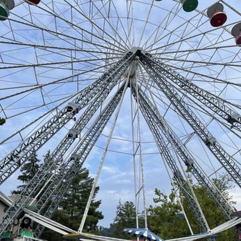 Knoebels Amusement Resort - Ferris wheel - Amusement Parks Near Me - Elysburg, Pennsylvania Knoebels Amusement Resort - Ferris wheel - Amusement Parks Near Me - Elysburg, Pennsylvania