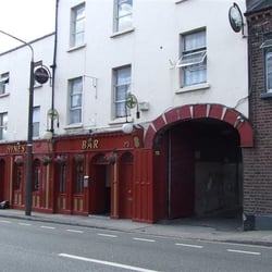 Hynes Pub
