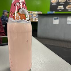 Mi Ranchito - Strawberry coconut milk