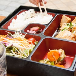 Le Café Japonais - Sword fish plate