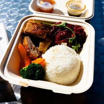 Sunshine HK Cafe Express - roast duck and barbecued pork - Hong Kong Style Cafe Near Me - San Carlos, California Sunshine HK Cafe Express - roast duck and barbecued pork - Hong Kong Style Cafe Near Me - San Carlos, California