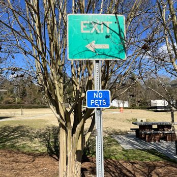 Rest Area 88 - Picnic area - Rest Stops Near Me - Dublin, Georgia Rest Area 88 - Picnic area - Rest Stops Near Me - Dublin, Georgia