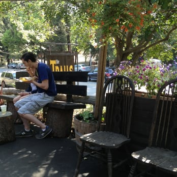 The Trails - Stylish and pretty - Cafes Near Me - Los Angeles, California The Trails - Stylish and pretty - Cafes Near Me - Los Angeles, California