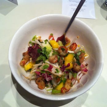Jackie Su - Von der Wochenkart: Kleiner Tomaten-Mango Salat mit Flußkrebsschwänzen. Sehr lecker, tolle Schärfe! - Chinese Near Me - Bremen, HB
