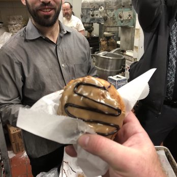 Weiss Bakery - Bakeries Near Me - Brooklyn, New York Weiss Bakery - Bakeries Near Me - Brooklyn, New York