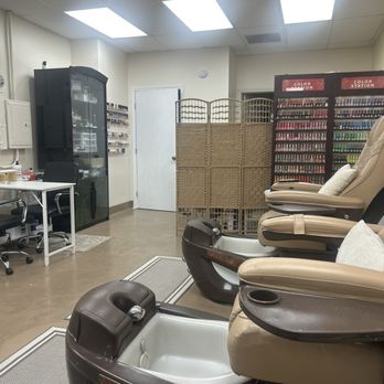 Beyond Beauty Nail Studio - Inside - Eyelash Service Near Me - Long Beach, California Beyond Beauty Nail Studio - Inside - Eyelash Service Near Me - Long Beach, California