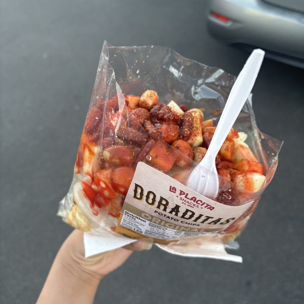 Maxi Raspados - Papas locos - Shaved Ice Near Me - Visalia, California