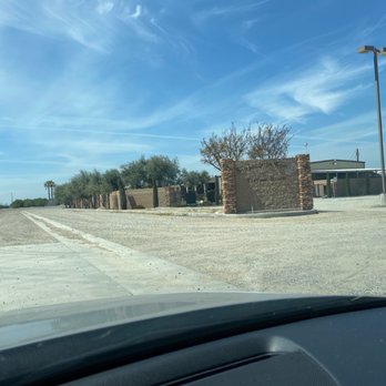 San Joaquin Winery - Entrance - Wineries Near Me - Madera, California
