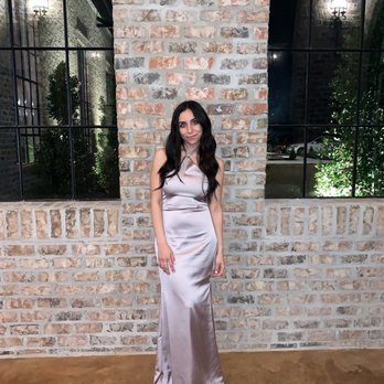 KYRA UNFLTD - Bridesmaid dress - Bridal Near Me