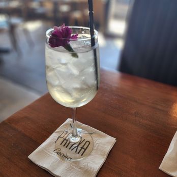 Panxa Cocina - Long Peach spritzer - Cocktail Bars Near Me - Long Beach, California Panxa Cocina - Long Peach spritzer - Cocktail Bars Near Me - Long Beach, California