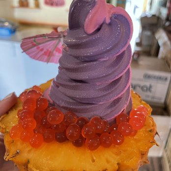 Makani's Magic Pineapple Shack - Unicorn swirl (ube & dragonfruit) - Juice Bars & Smoothies Near Me - Hilo, Hawaii Makani's Magic Pineapple Shack - Unicorn swirl (ube & dragonfruit) - Juice Bars & Smoothies Near Me - Hilo, Hawaii