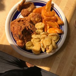 Puckette's Place Market & Grill - Fried chicken, fried pickles and potato wedges