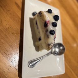 Lemon Berry Cake