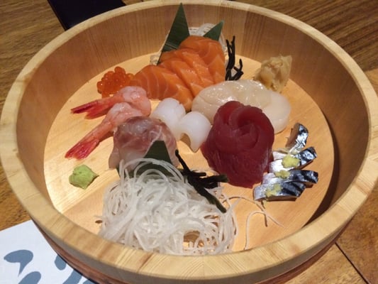 Nozomi Sushi Bar by null