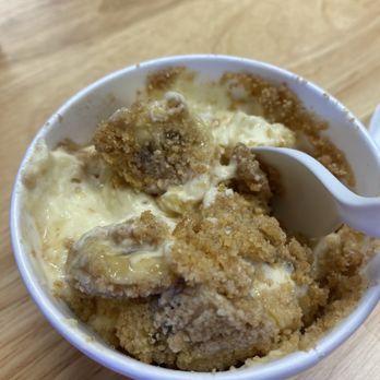 Rosie's Burgers - banana pudding - Burgers Near Me - Toronto, Ontario Rosie's Burgers - banana pudding - Burgers Near Me - Toronto, Ontario