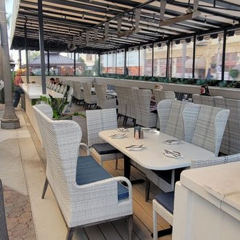 Lure Fish House - Pretty outdoor patio seating. - Seafood Near Me - Ventura, California Lure Fish House - Pretty outdoor patio seating. - Seafood Near Me - Ventura, California