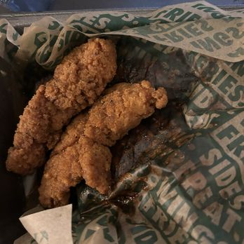 Wingstop - Chicken Wings Near Me - Nashua, New Hampshire